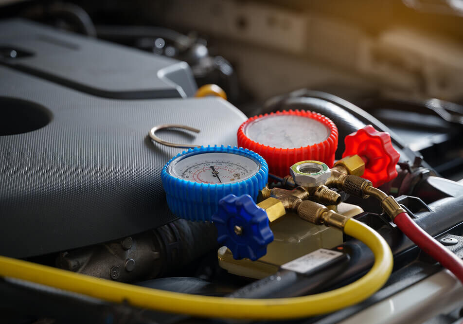 Automotive pressure gauges on engine